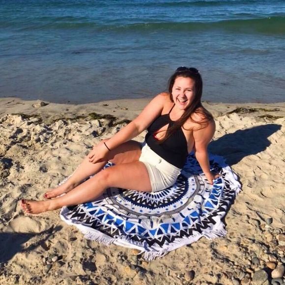 Meet your Posher, Lexi - Picture 1 of 1